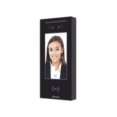 Frente de calle IP Akuvox E16C con reconocimiento facial y NFC